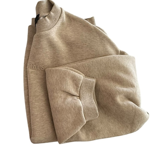 Fear of God Essentials Men's Tan Neutral Logo Sweatshirt Pockets- Medium - Picture 5 of 12